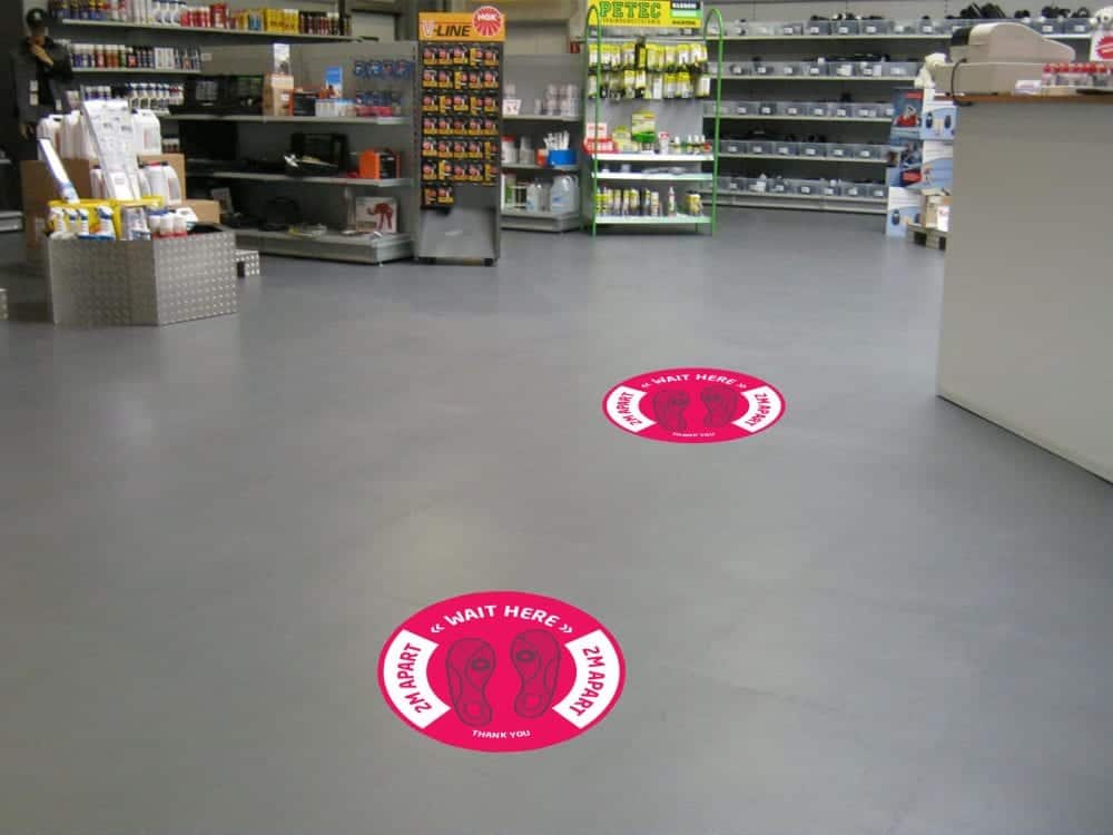 Wait Here - 2m Apart in store